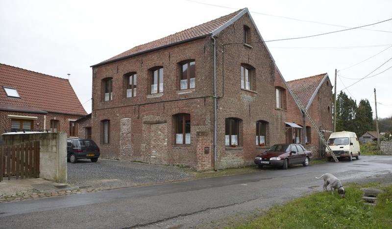 Vue générale de l'ancienne scierie Rivart.