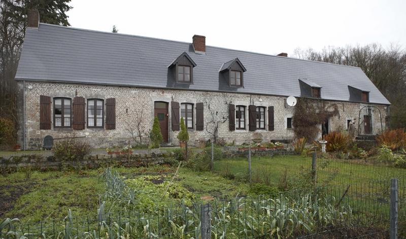 Vue générale de l'élévation sud.