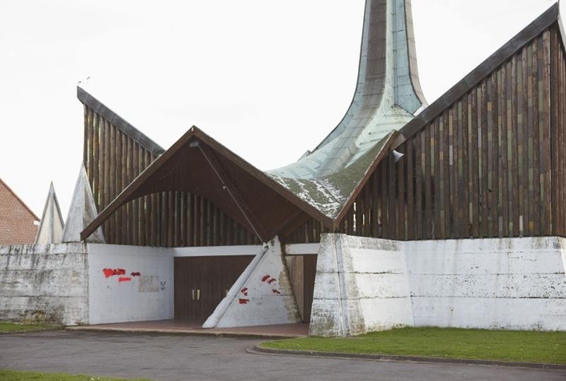 Vue depuis l'ouest : entrée.