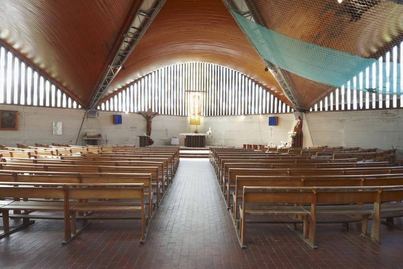 Intérieur, vue générale vers le choeur.