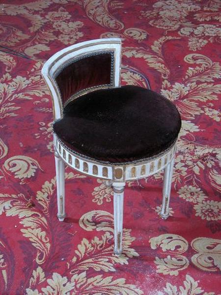 Vue générale, fauteuil