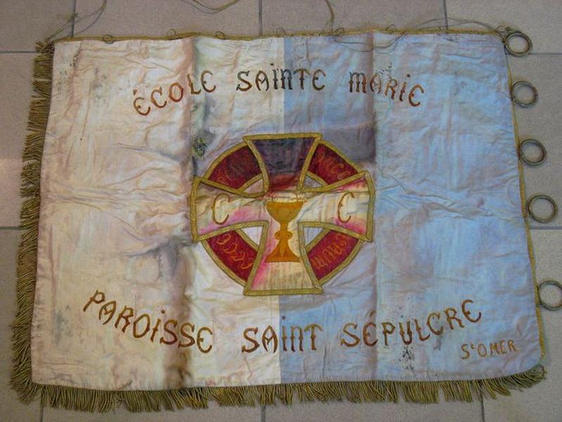 Ensemble de 3 drapeaux de procession