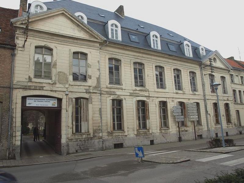 Façade sur rue