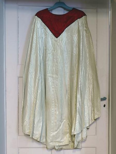 Chasuble blanche et rouge