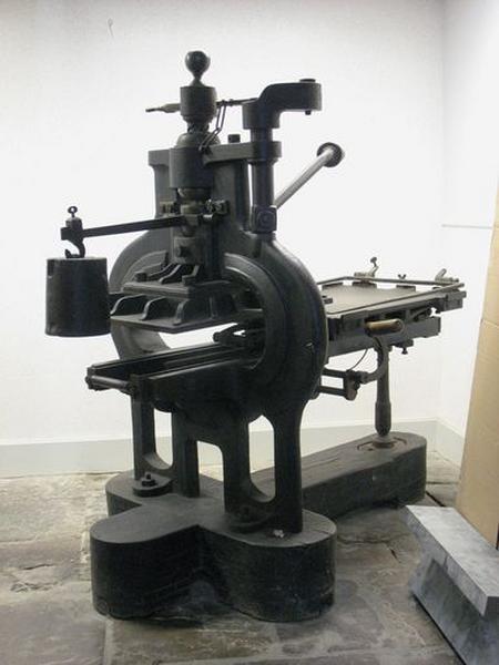 Vue générale : machine la plus grande