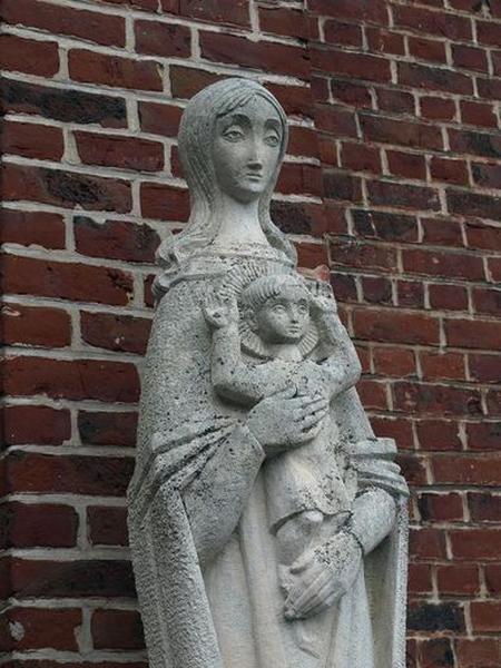 Vue partielle : Vierge à l'Enfant