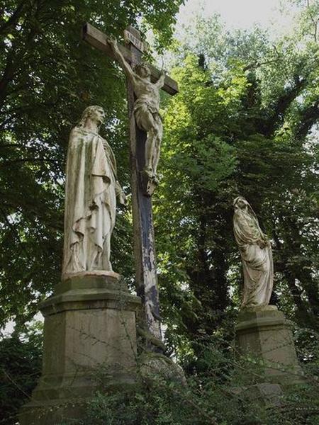 Vue générale : calvaire