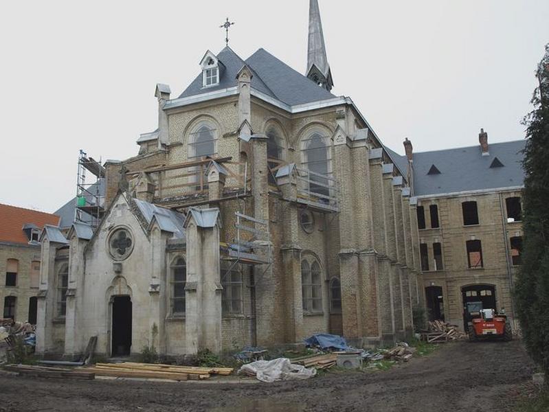 Chapelle, angle nord-est