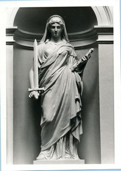 Vue générale, la Justice (phot. Wintrebert, 1977, fonds AOA62)