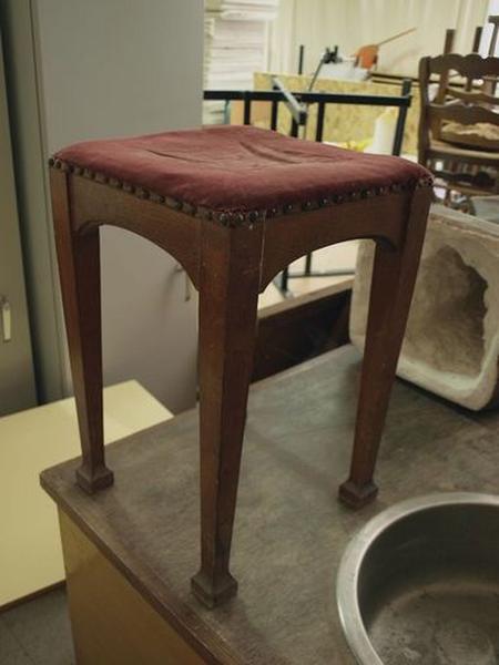 Tabouret : vue générale