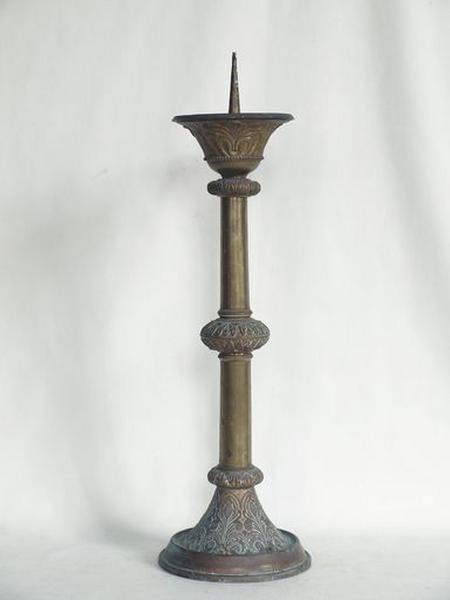 Chandelier d'autel en laiton