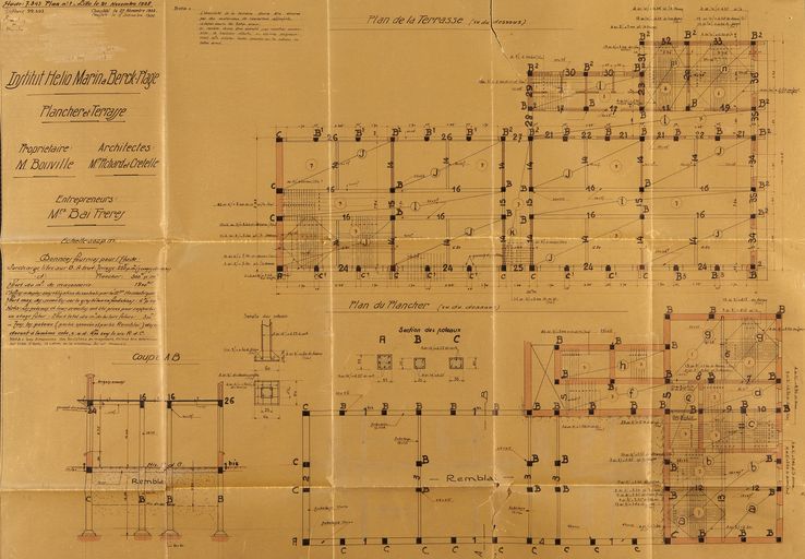 Bâtiment affecté aux femmes dit Institut hélio-marin B, plans et coupe montrant l'implantation des poteaux en béton armé, 1928-1929 (IFA : fonds Hennebique, 076 Ifa 1891/10).