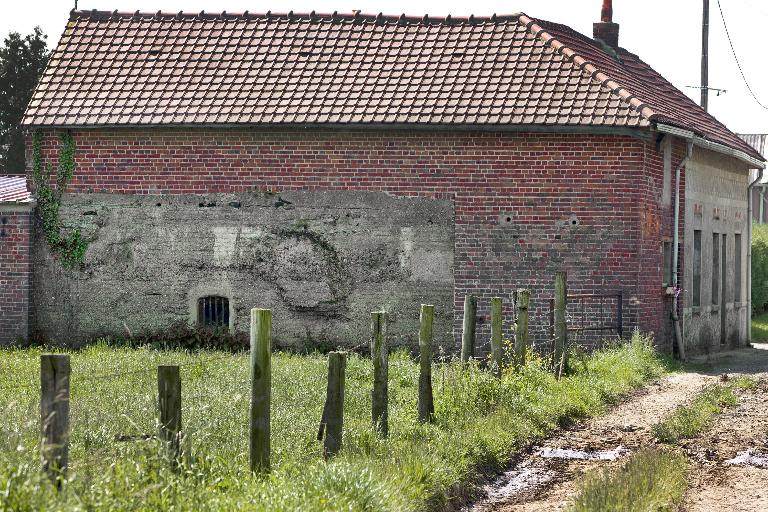 Elévation nord de l'édifice intégré dans un corps de ferme