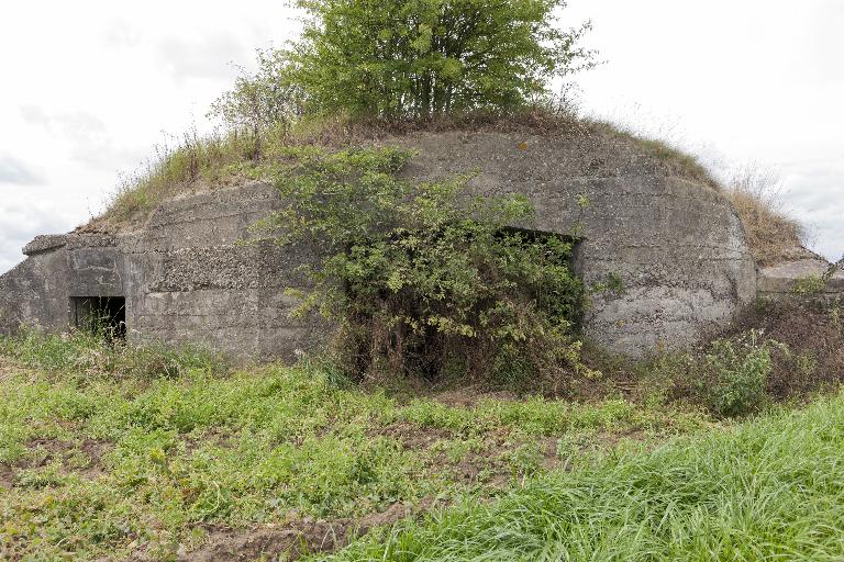 Elévation est. L'entrée de la chambre de tir