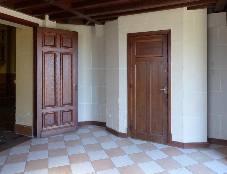 Le vestibule d'entrée.