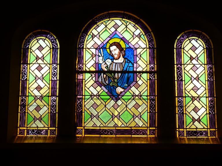 Verrière : saint Joseph.