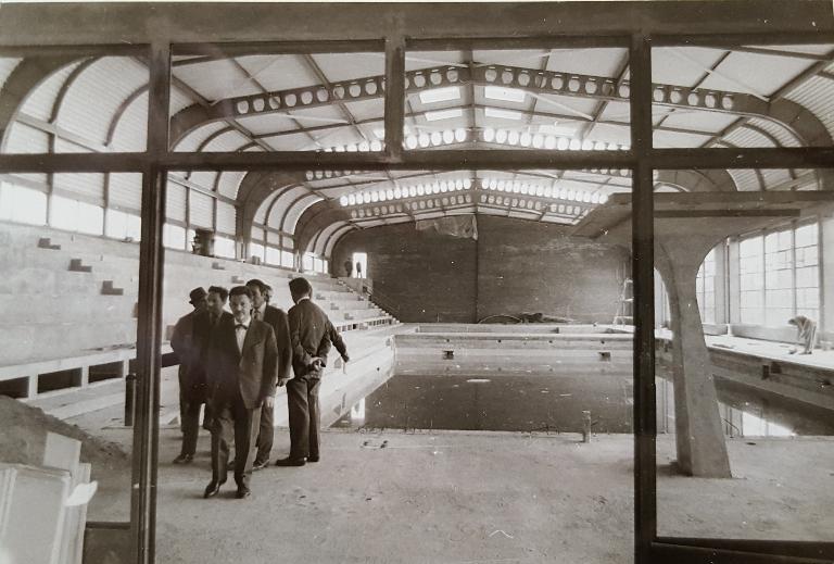 Visite sur le chantier à la fin des travaux. Juillet 1967. Photo : Société MacGregor-Comarain (AN ; 19840036/145).