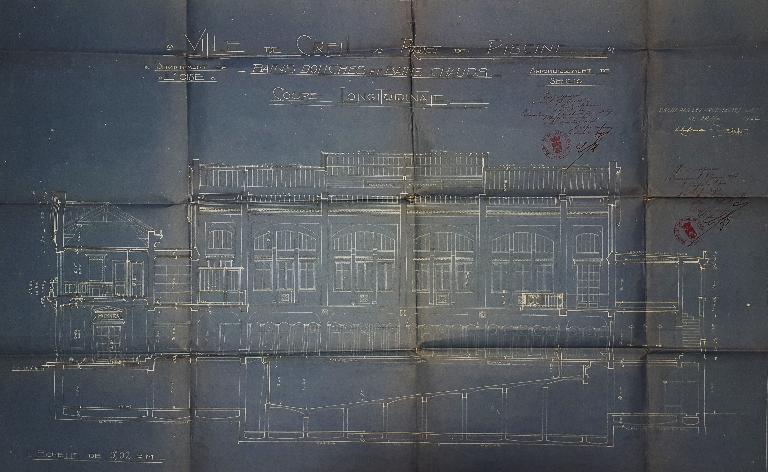 Coupe longitudinale. Plan dressé par les architectes Pestre et Lablaude, le 22 mai 1922 (AC Creil ; 1M27).
