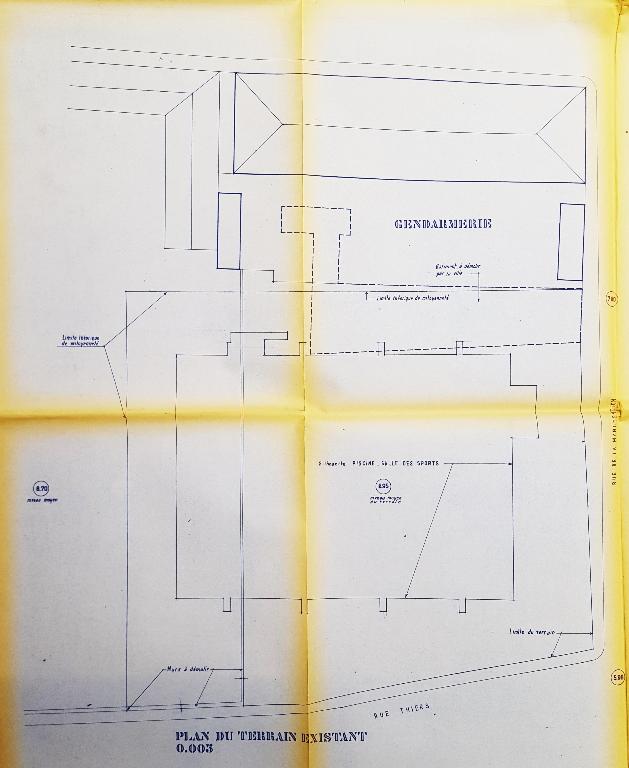 Plan du terrain pré-existant et des bâtiments à détruire, Maurice Ego architecte, 1968 (AC Saint-Omer ; 3W40). 