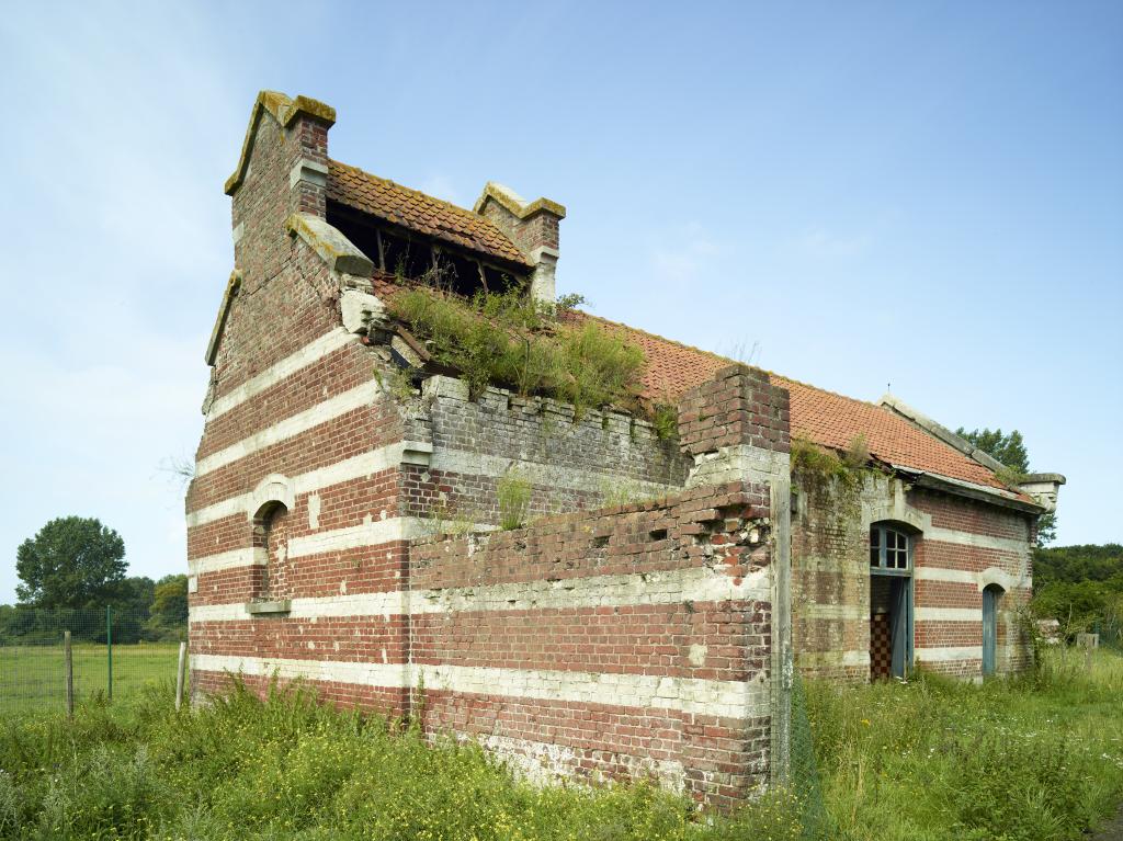 Abattoir, vue d'ensemble sud-est.