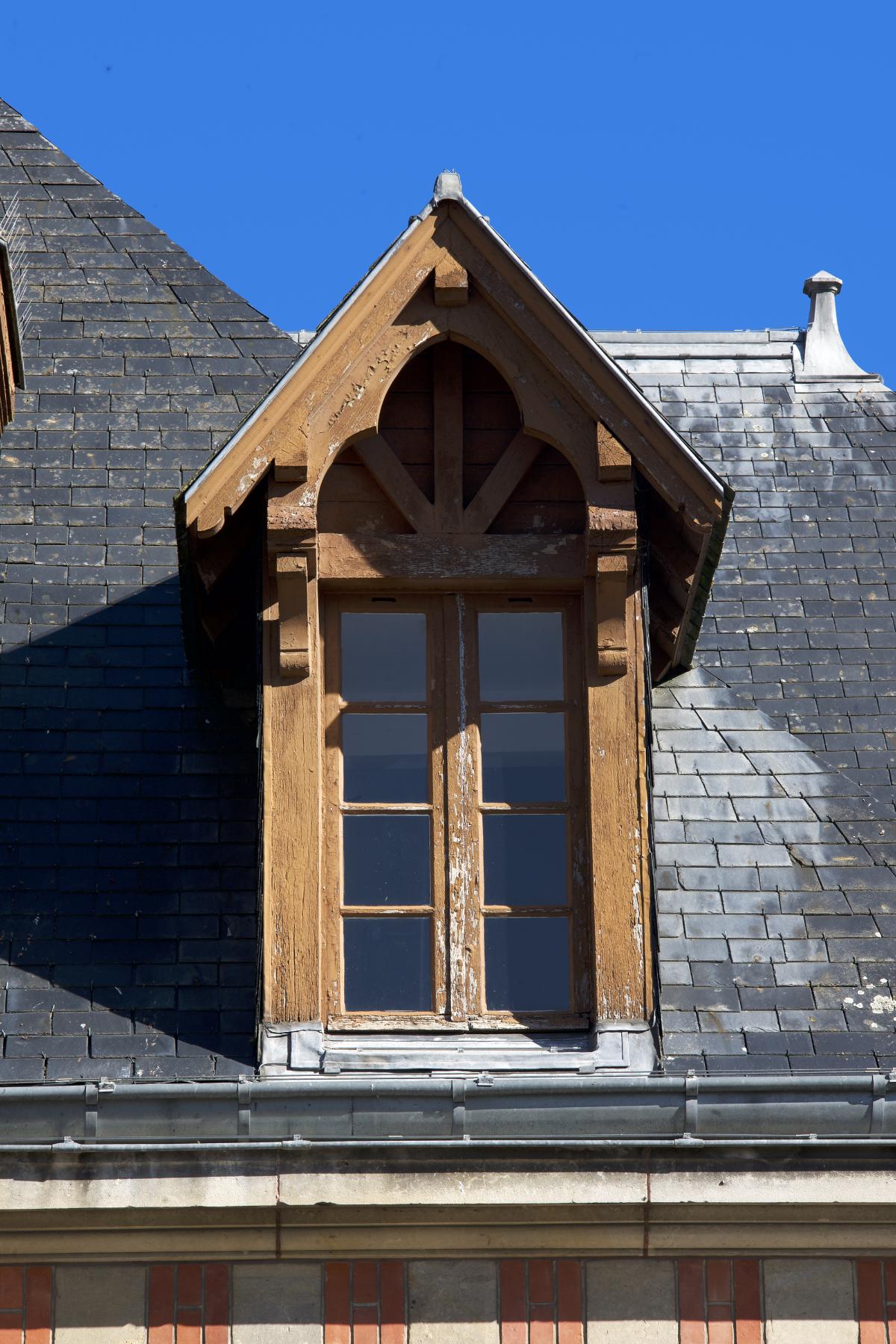 Détail de la lucarne.