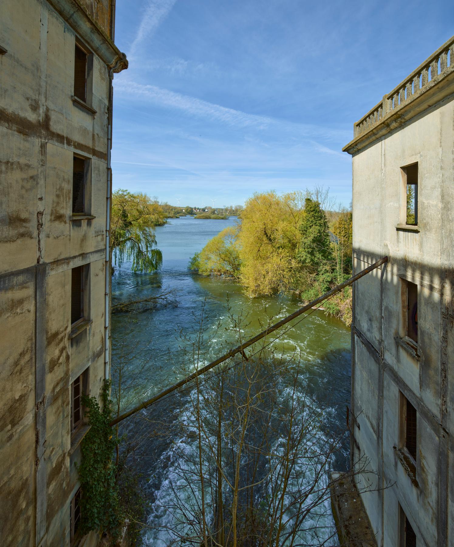 La coulerie depuis la passerelle et la vue sur la Somme, en aval.