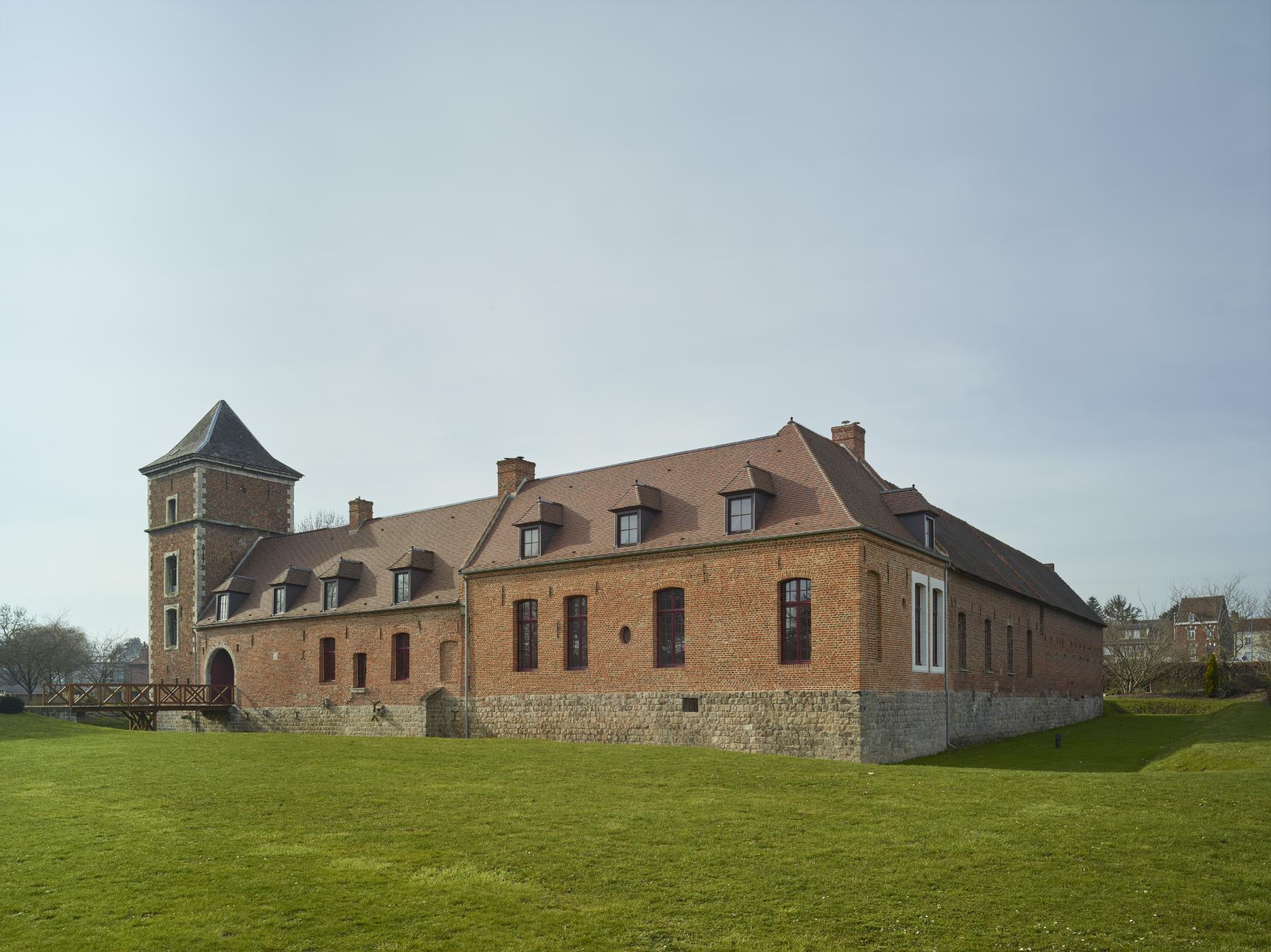 Angle nord-est de la ferme.