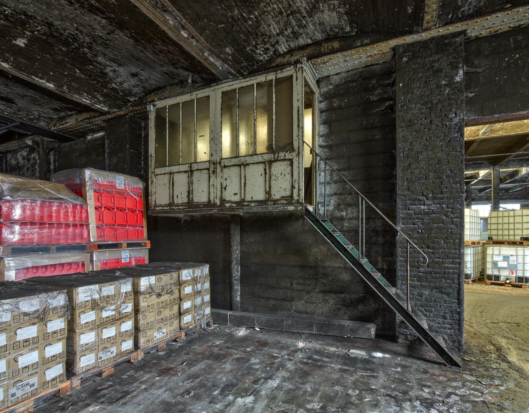 Rez-de chaussée de l'atelier de fabrication (bâtiment K), détail du bureau de contremaître.