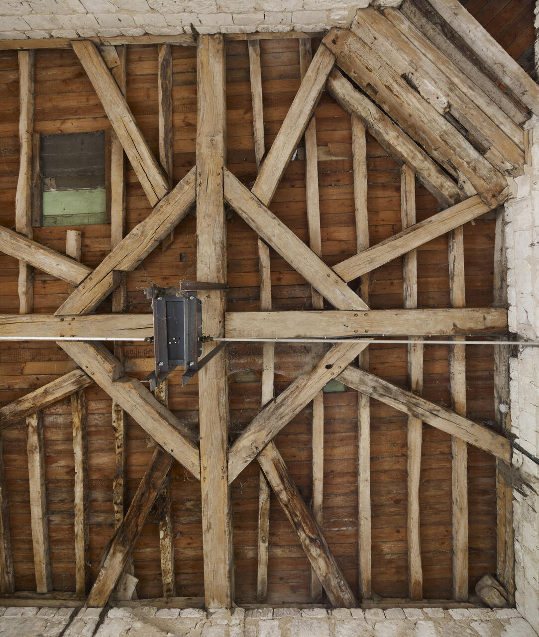 Intérieur de la charpente.