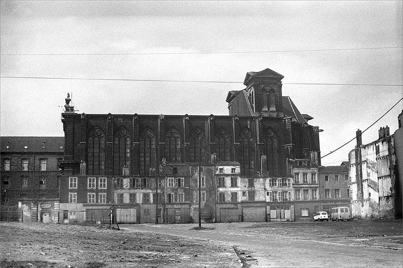 Rue du Pontiffroy, n° 28-64, vers 1973.