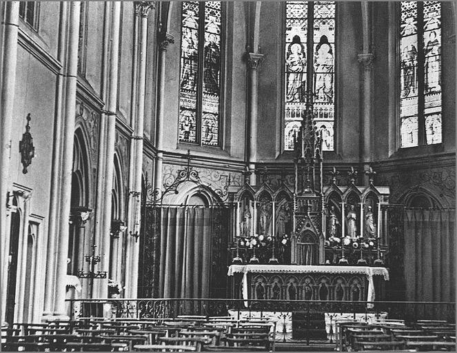 Le choeur avant rénovation.