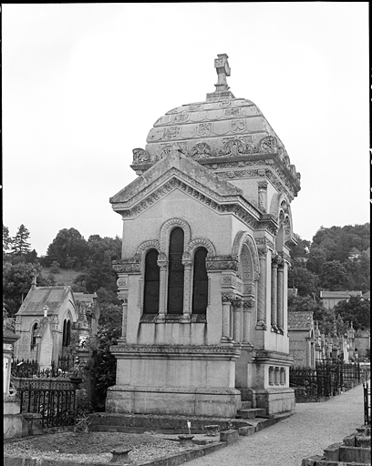 Chapelle funéraire de la famille Chapier