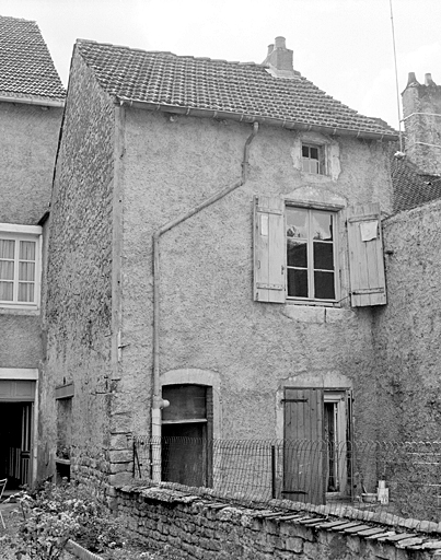 Corps postérieur, élévation postérieure : ensemble, trois-quarts gauche.