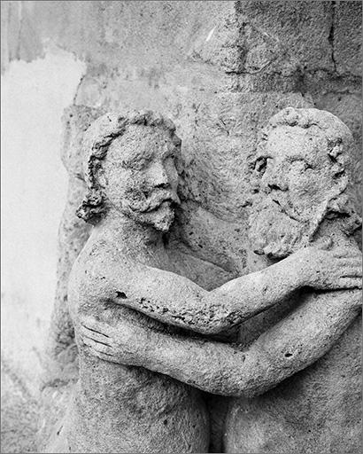 Détail : visage du triton de gauche.