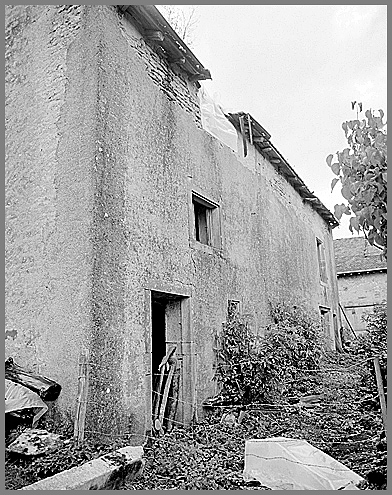 Ferme, élévation postérieure, ensemble trois quarts gauche.