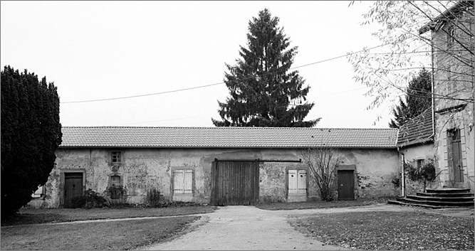 Ferme, dépendances agricoles, élévation antérieure, ensemble face.