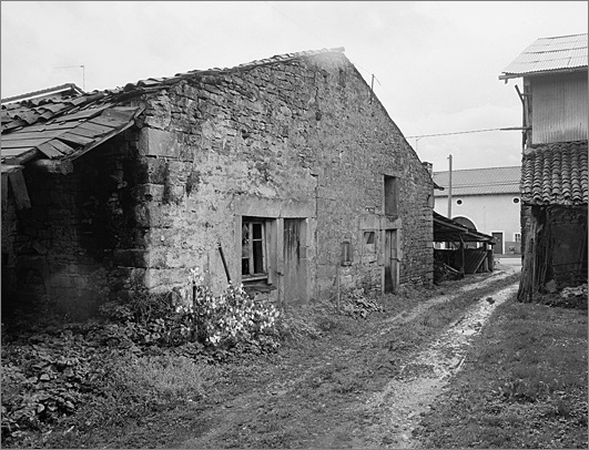 Chambre à four, élévation antérieure, ensemble trois quarts gauche.