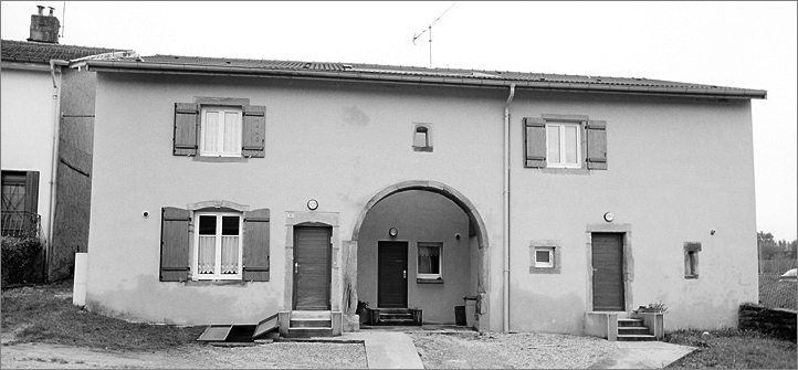 Ferme, élévation antérieure, ensemble face.