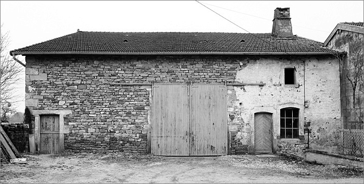 Ferme, élévation antérieure, ensemble face.
