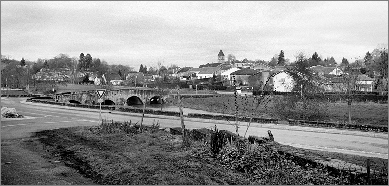 Vue d'ensemble depuis la rue de la Hutte