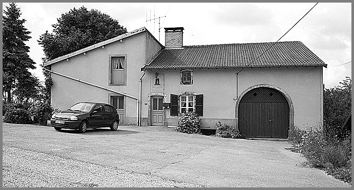 Ferme, élévation antérieure, ensemble face.