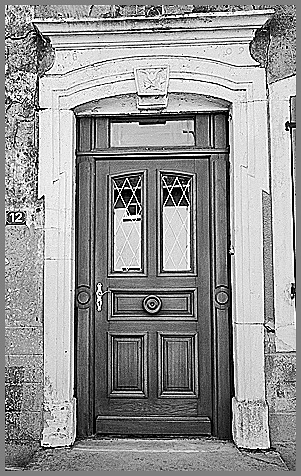 Ferme, élévation antérieure, porte piétonne, ensemble face.