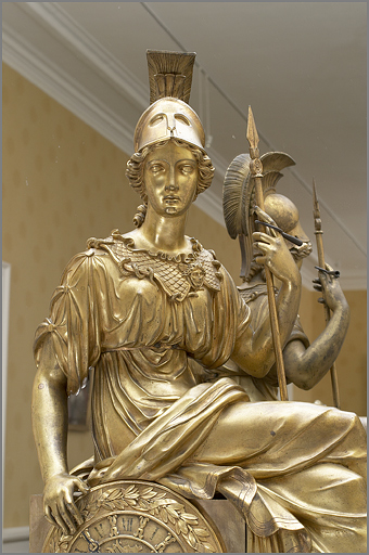 Détail de la statuette.