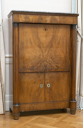 Bas d'armoire-secrétaire à abattant n° 2, style Restauration