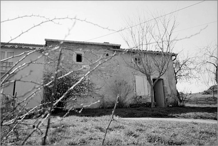 Maison de manouvrier, élévation antérieure, ensemble trois quarts droit.