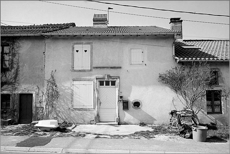 Maison de manouvrier, élévation antérieure, ensemble face.
