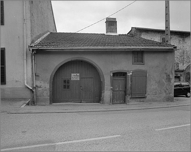 Ferme, élévation antérieure, ensemble face.