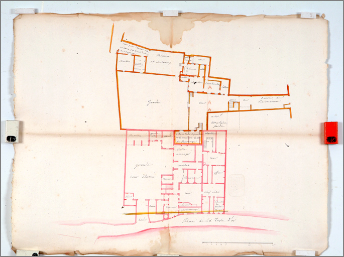 Plan de l'ancienne Intendance de la rue Tête d'Or (s. d.) : plan montrant les différentes maisons réunies pour former l'hôtel.