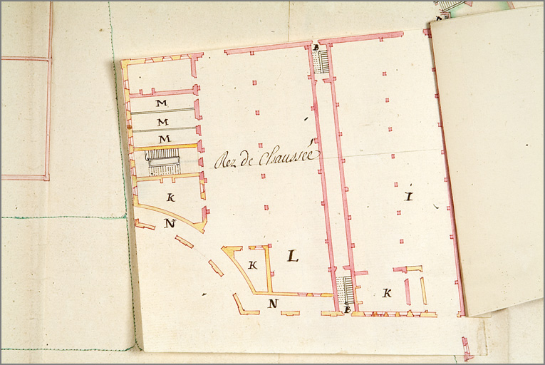 'Plan de la place du Saulcy avec les projets des ouvrages à y faire pour la rendre plus régulière [...]' (1752), détail du projet pour le pavillon de la Douane (avec retombe rez-de-chaussée).