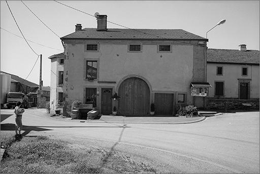 Ferme, élévation antérieure, ensemble face.